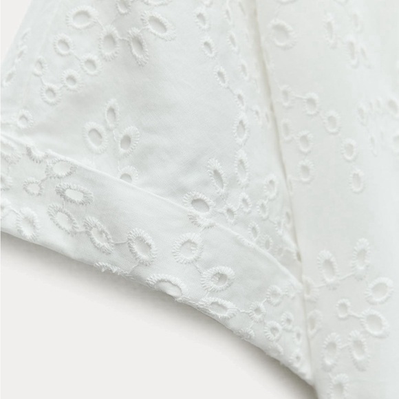 Zara Embroidered Eyelet Dress. New With Tags. - Picture 8 of 8